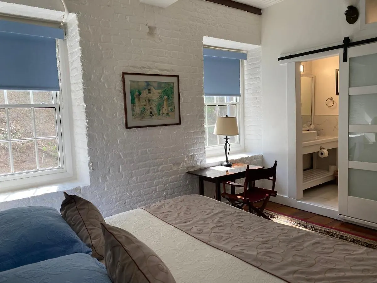 Admiral'S Inn And Gunpowder Suites English Harbour