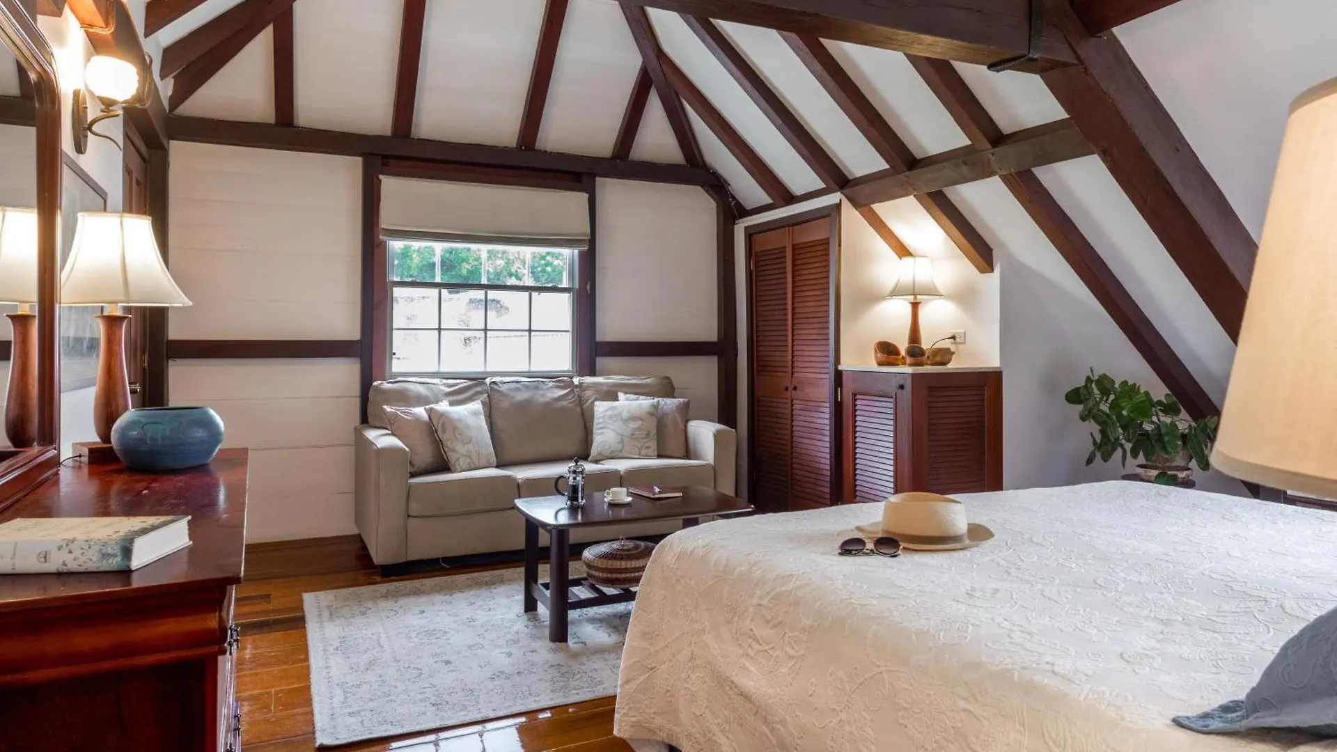 Hotel Admiral'S Inn And Gunpowder Suites English Harbour