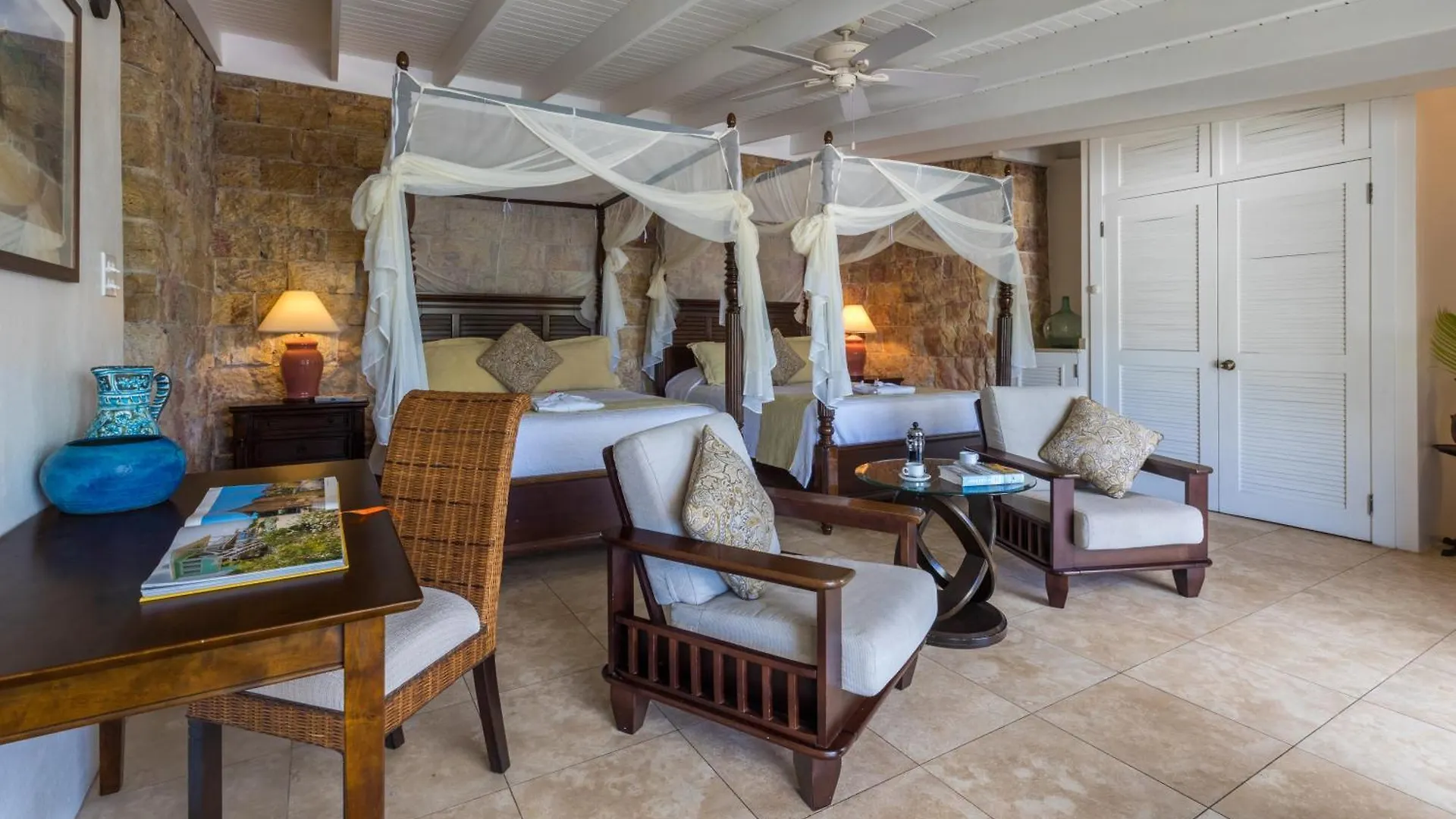 Отель Admiral'S Inn And Gunpowder Suites English Harbour