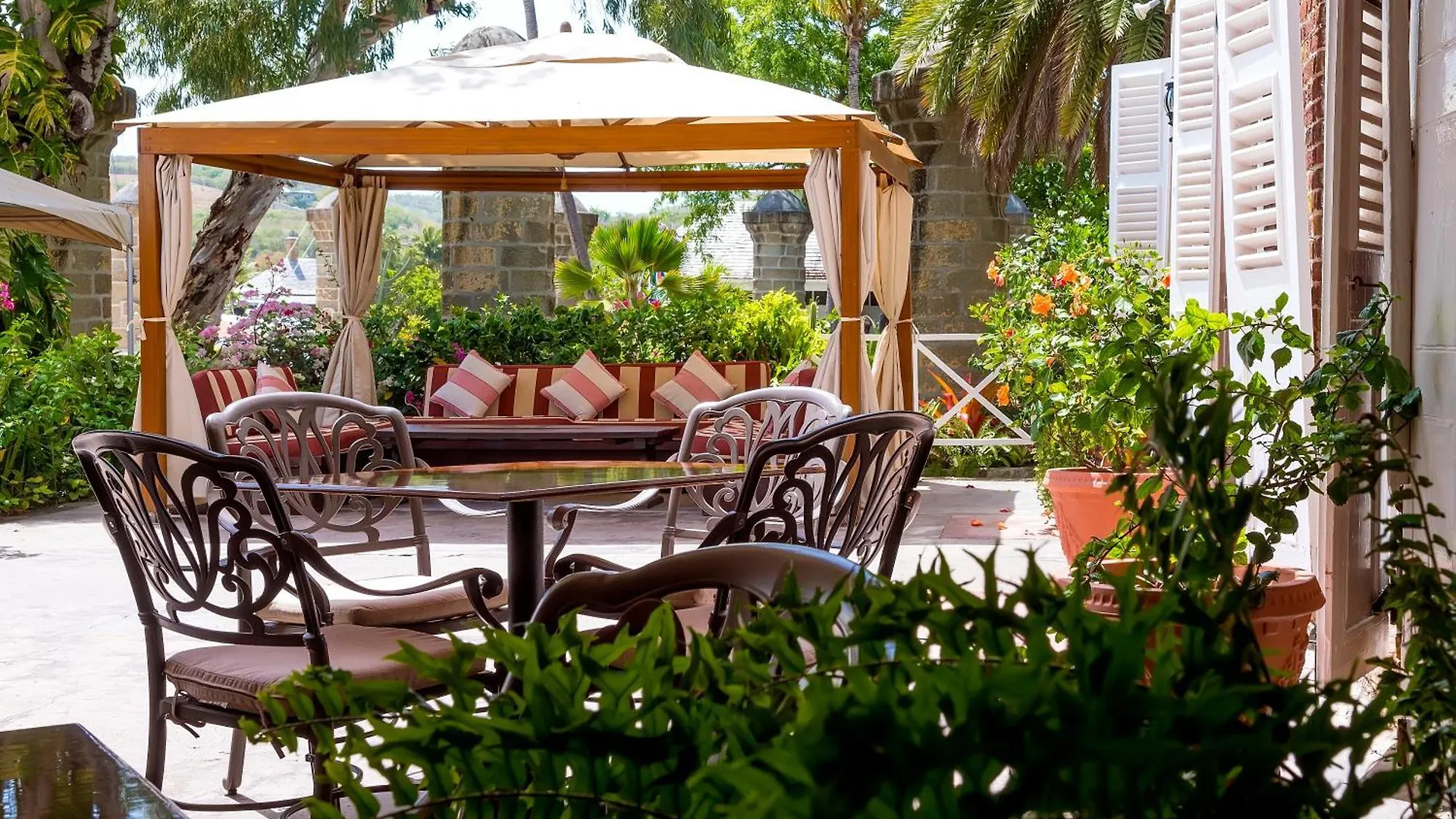 Admiral'S Inn And Gunpowder Suites English Harbour Hotel